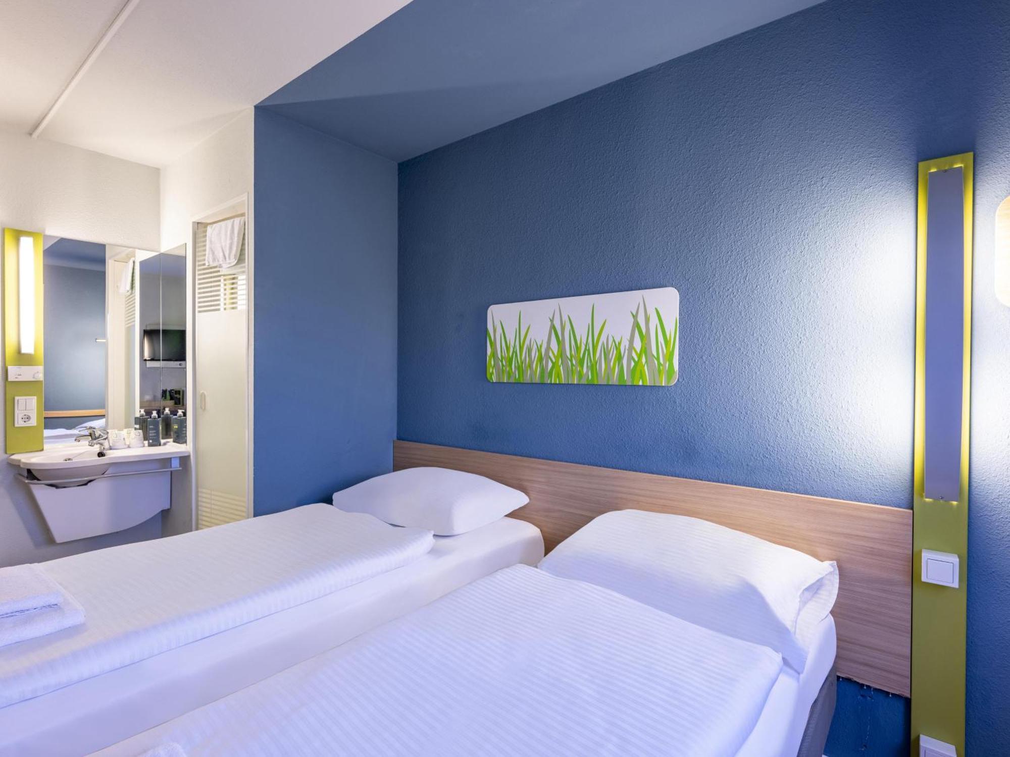 B&B Hotel Willich Exteriör bild